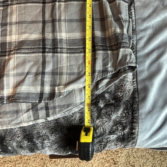 Arizona long sleeve plaid button shirt. Men’s size XL - Picture 4 of 7